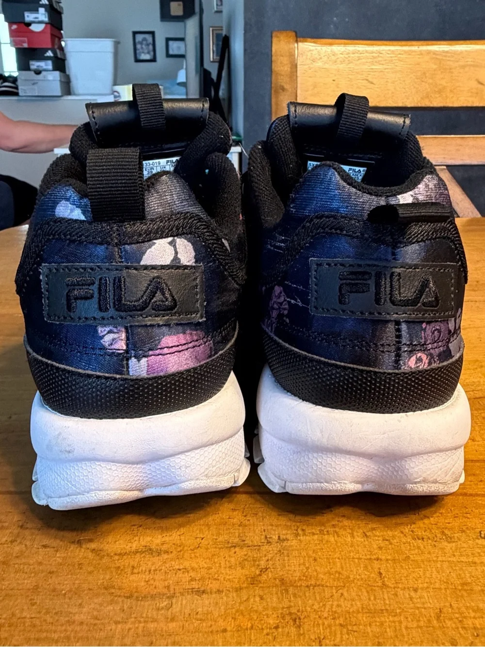 Fila Disruptor Floral Accent Women's Sneakers - Black/Purple Sz 8